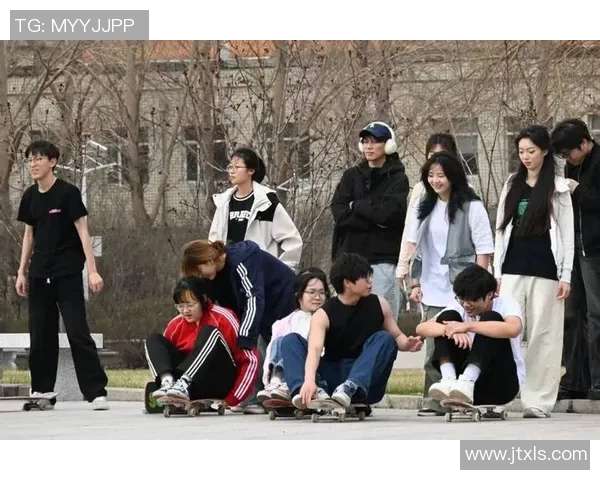 成都滑板队现状分析与发展前景探讨滑板文化的兴起与挑战 成都滑板队现状分析与发展前景探讨滑板文化的兴起与挑战